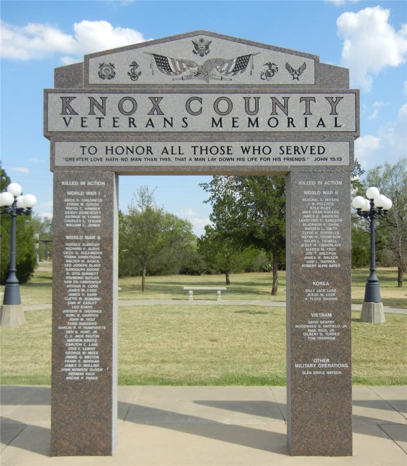 Knox County TX Veterans Memorial - Arch Closeup