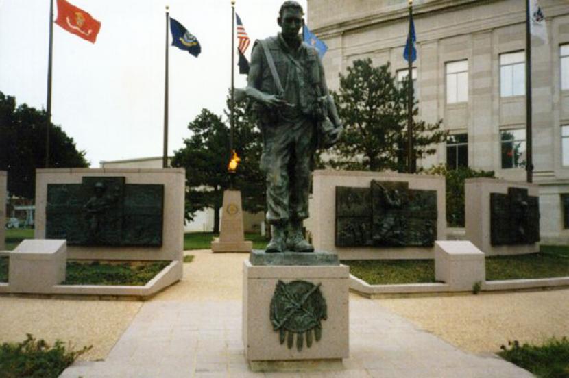 Oklahoma Veterans Memorial - State Capitol
