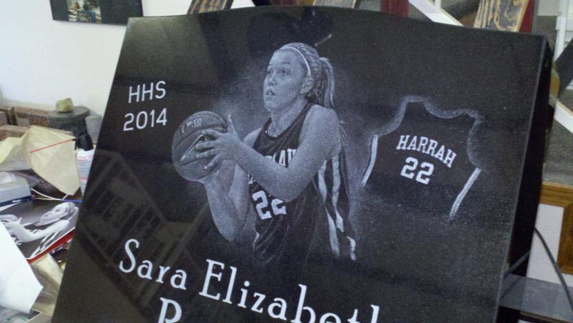 R - Sara Rogers, Harrah Front